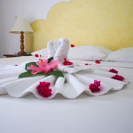 Van Villa Guesthouse Negril Zewnętrze zdjęcie