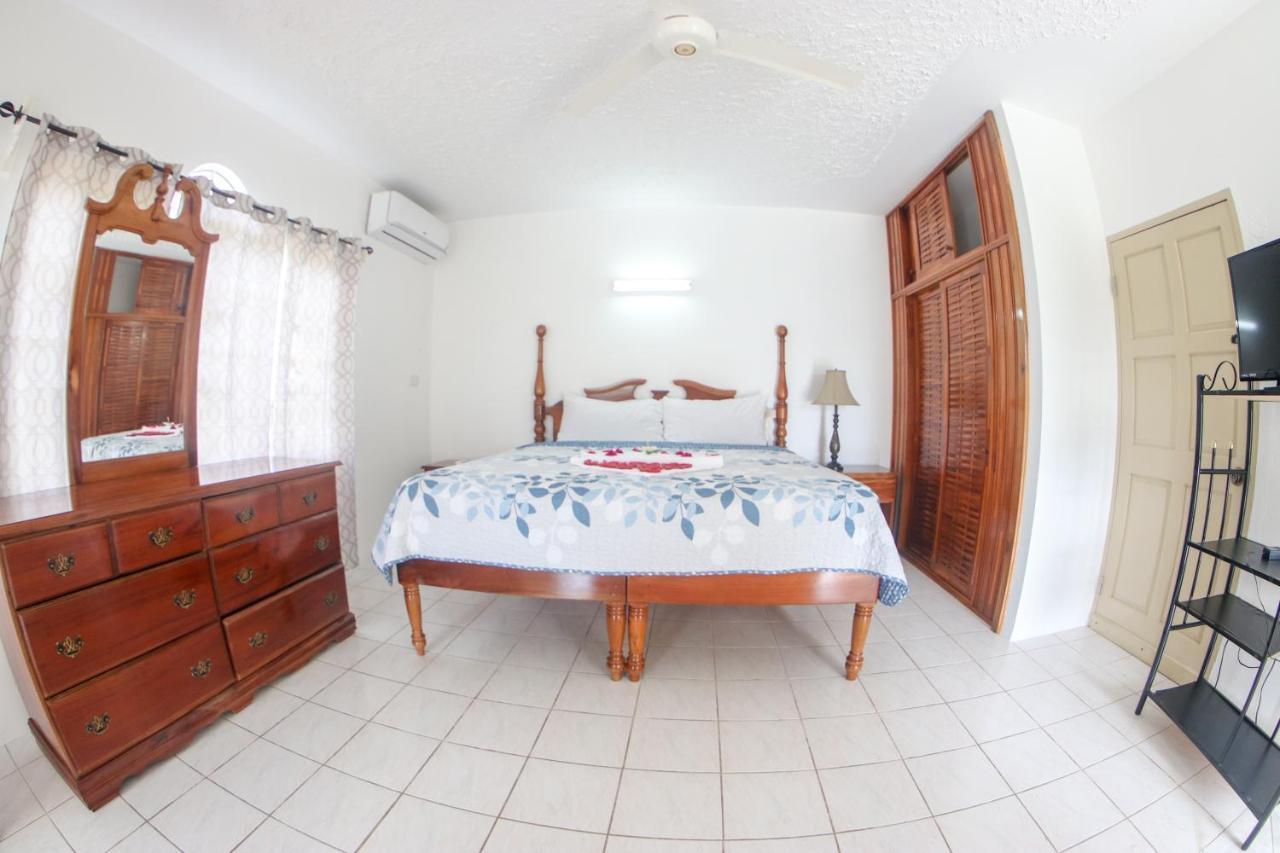 Van Villa Guesthouse Negril Zewnętrze zdjęcie