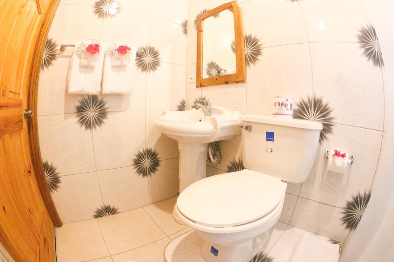 Van Villa Guesthouse Negril Zewnętrze zdjęcie