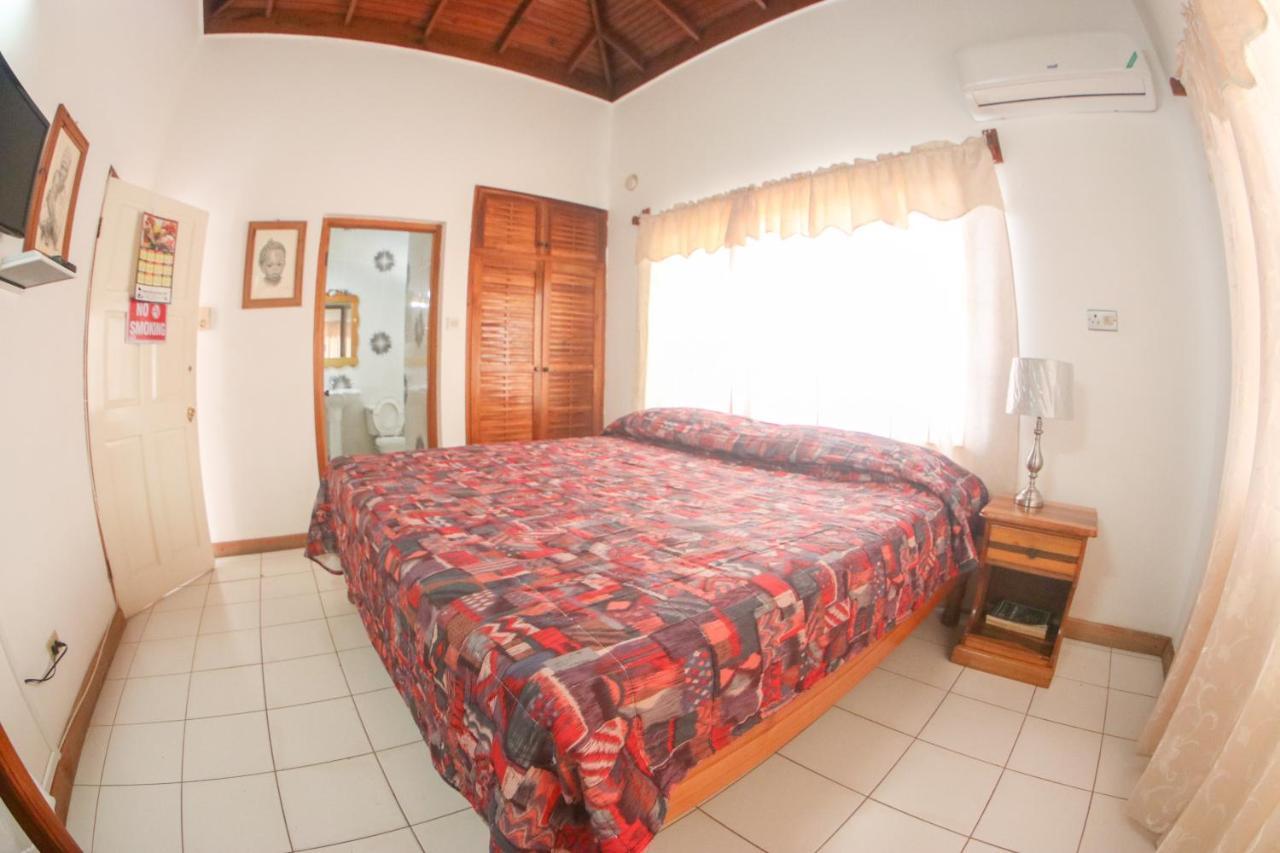 Van Villa Guesthouse Negril Zewnętrze zdjęcie